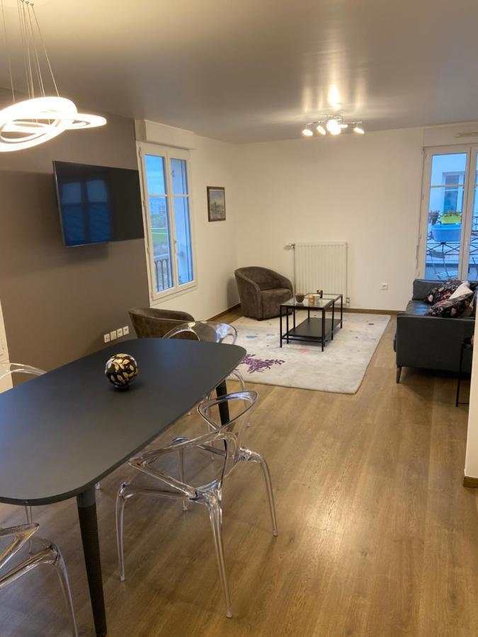 Confort Home - Disneyland Paris A 10 Minutes A Pied- Marne La Vallee- Paris Serris Exterior foto